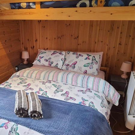 Luxury Railway Carriage With Stunning Views Apartment Hereford Exterior photo